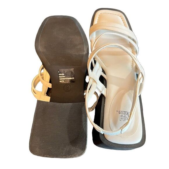 Wild Fable Platform White Memory Foam White Sandals NWOT Size 9‎ - Picture 3 of 4